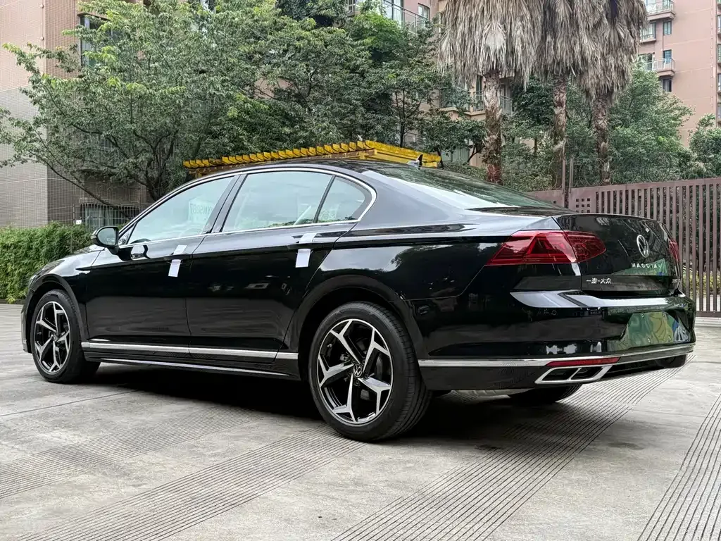 Volkswagen Magotan 2025 из CN, фото 10