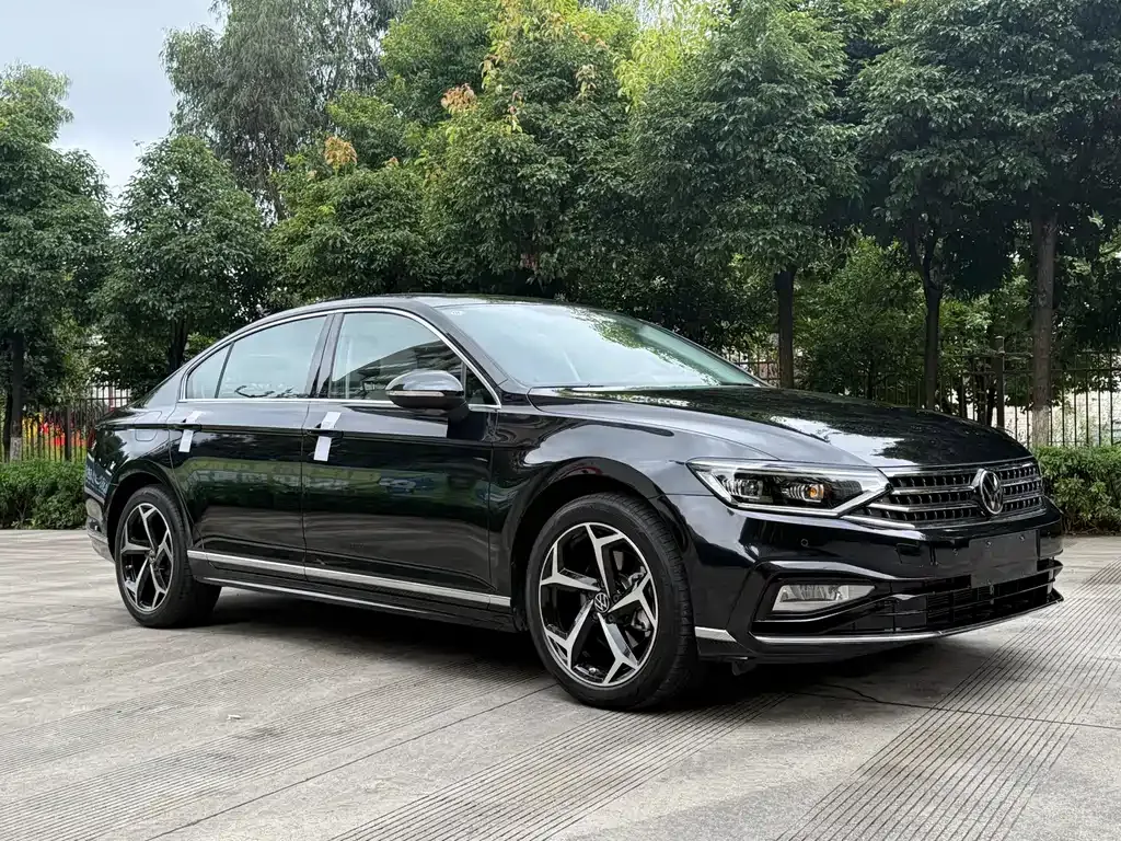 Volkswagen Magotan 2025 из CN, фото 2