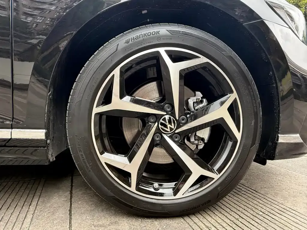 Volkswagen Magotan 2025 из CN, фото 7