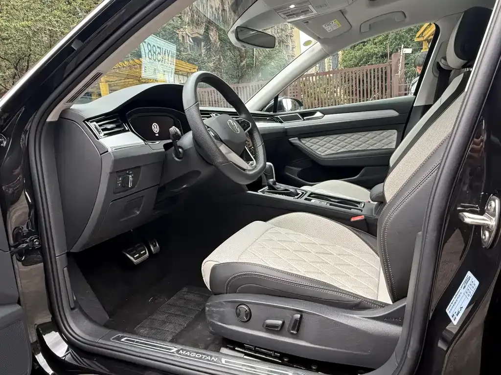 Volkswagen Magotan 2025 из CN, фото 9
