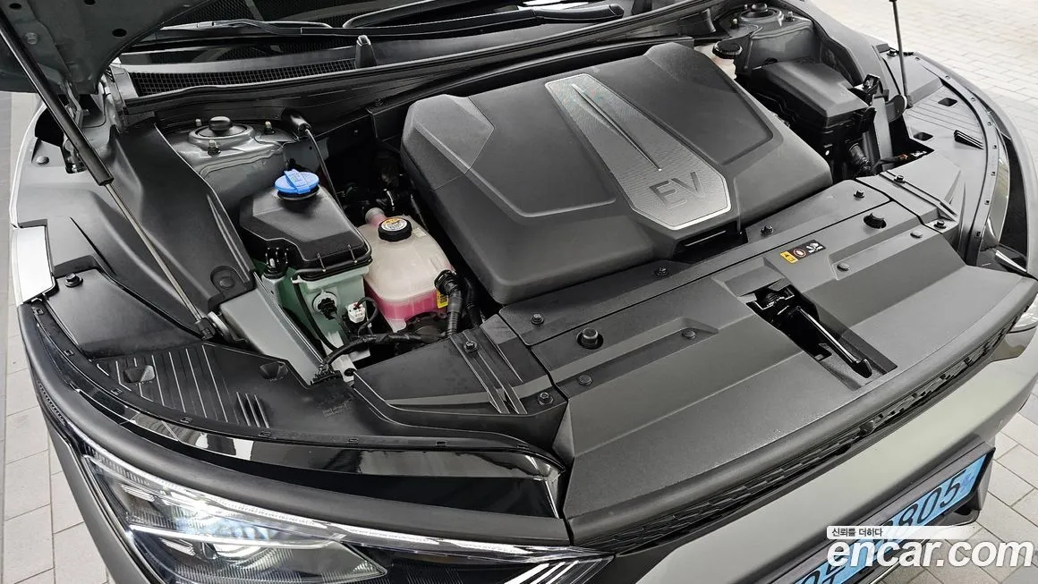 Kia EV6 2024 из KR, фото 6