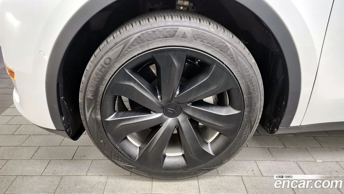 Tesla Model Y 2021 из KR, фото 5