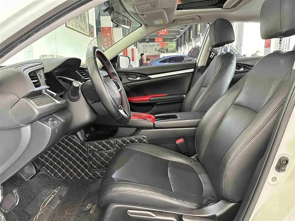 Honda Civic — фото 4
