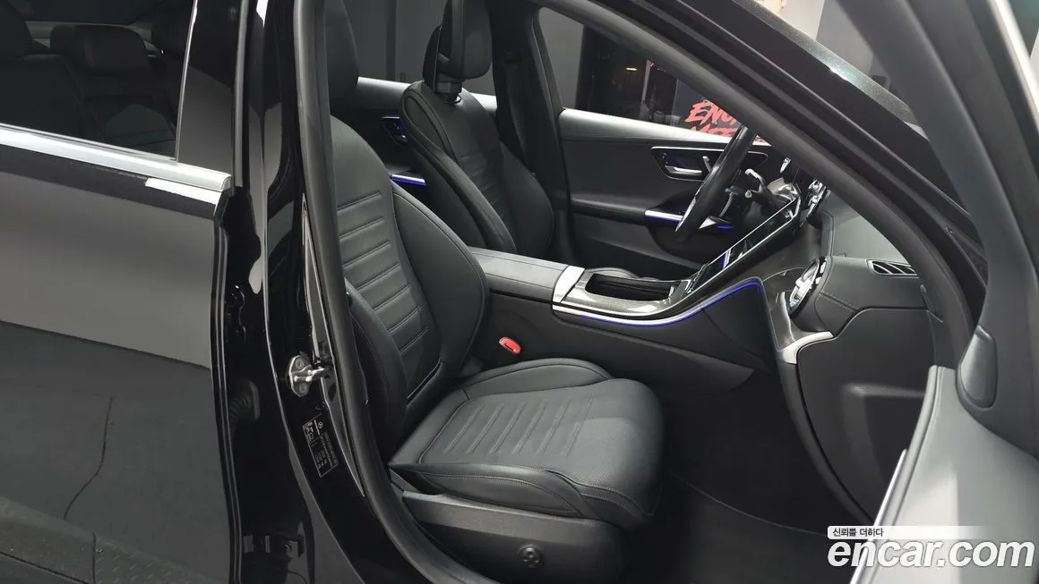 Mercedes-Benz C-Class 2023 из KR, фото 10