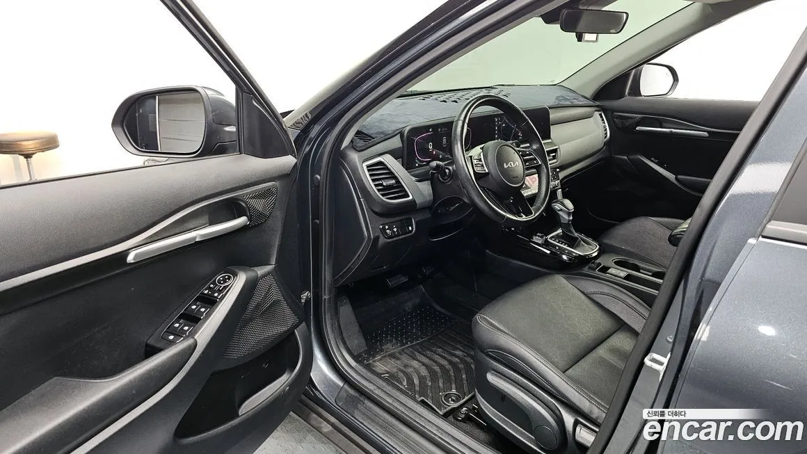 Kia Seltos 2023 из KR, фото 10
