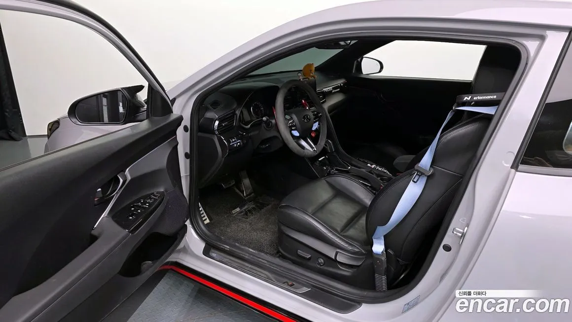 Hyundai Veloster 2021 из KR, фото 10