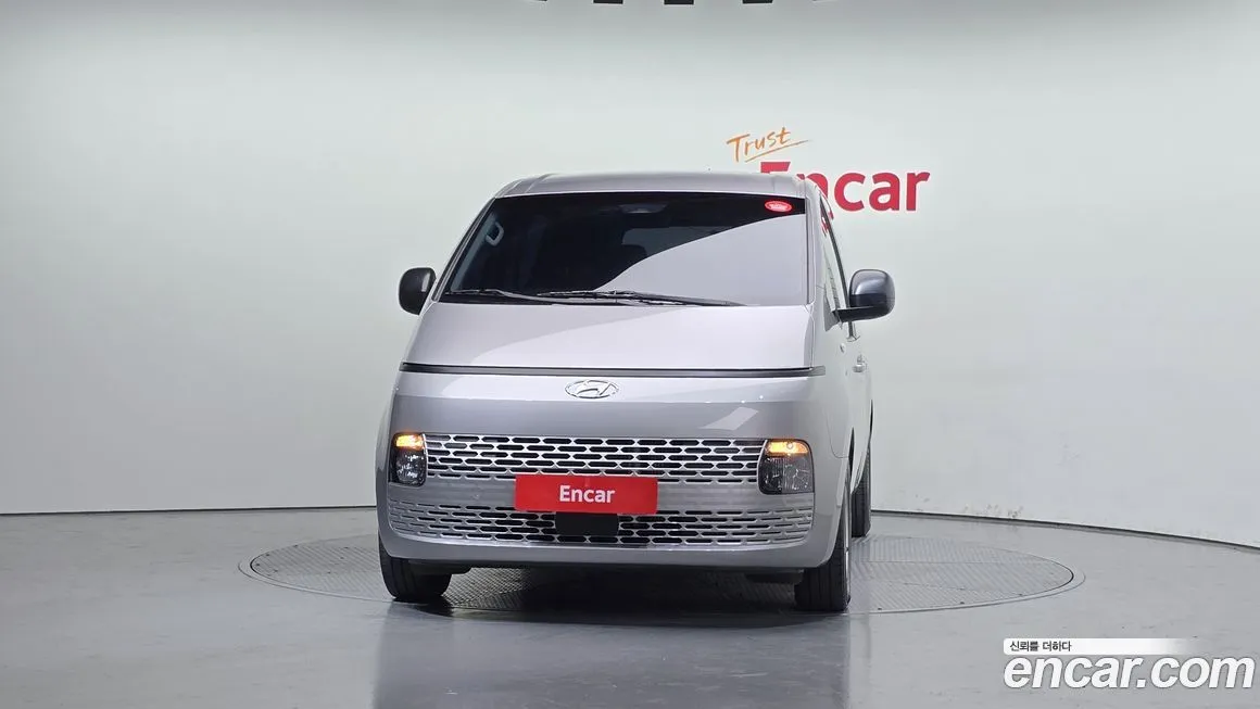 Hyundai Staria 2022 из KR, фото 3