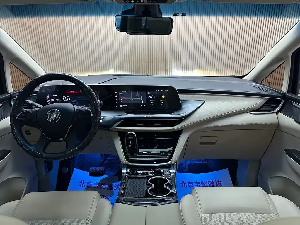 Buick GL8 2022 из CN, фото 10