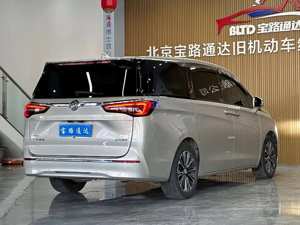 Buick GL8 2022 из CN, фото 6
