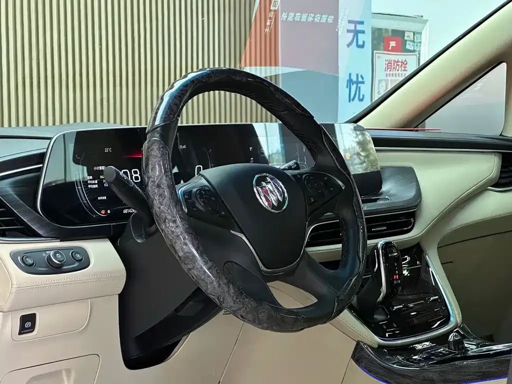Buick GL8 2022 из CN, фото 9