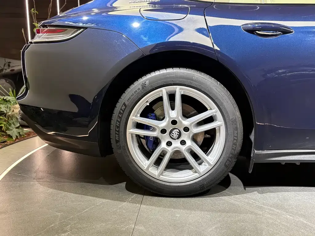 Porsche Panamera 2021 из CN, фото 7