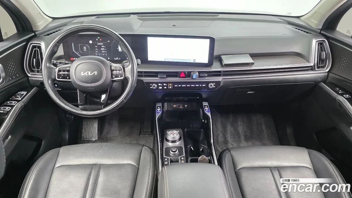 Kia Sorento — фото 7
