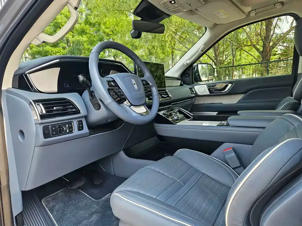 Lincoln Navigator 2024 из CN, фото 6