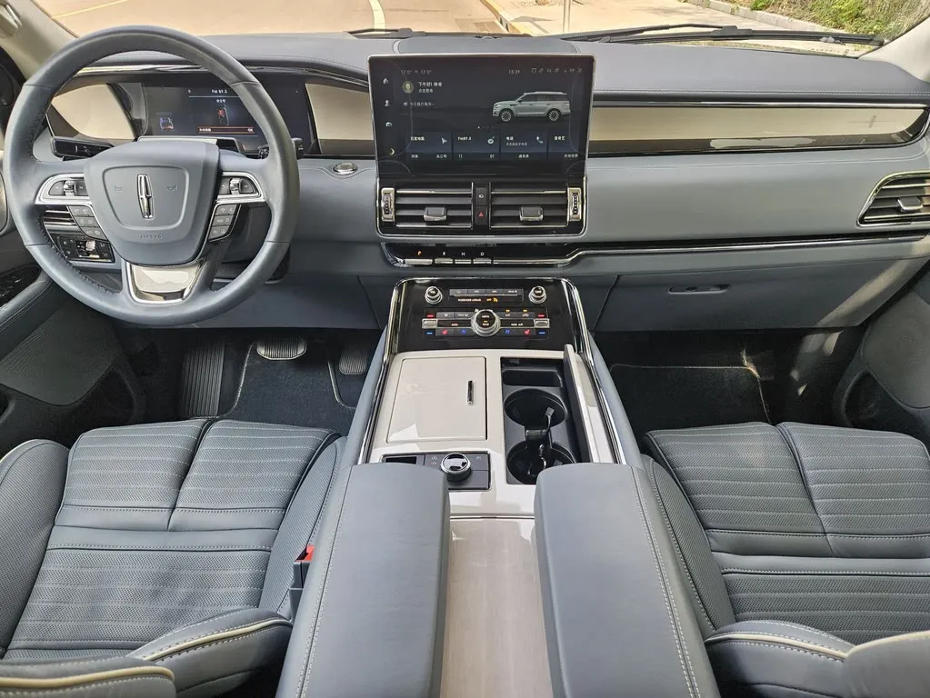 Lincoln Navigator 2024 из CN, фото 8
