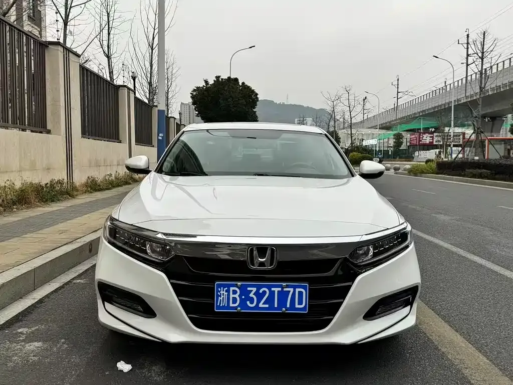 Honda Accord 2021 из CN, фото 2