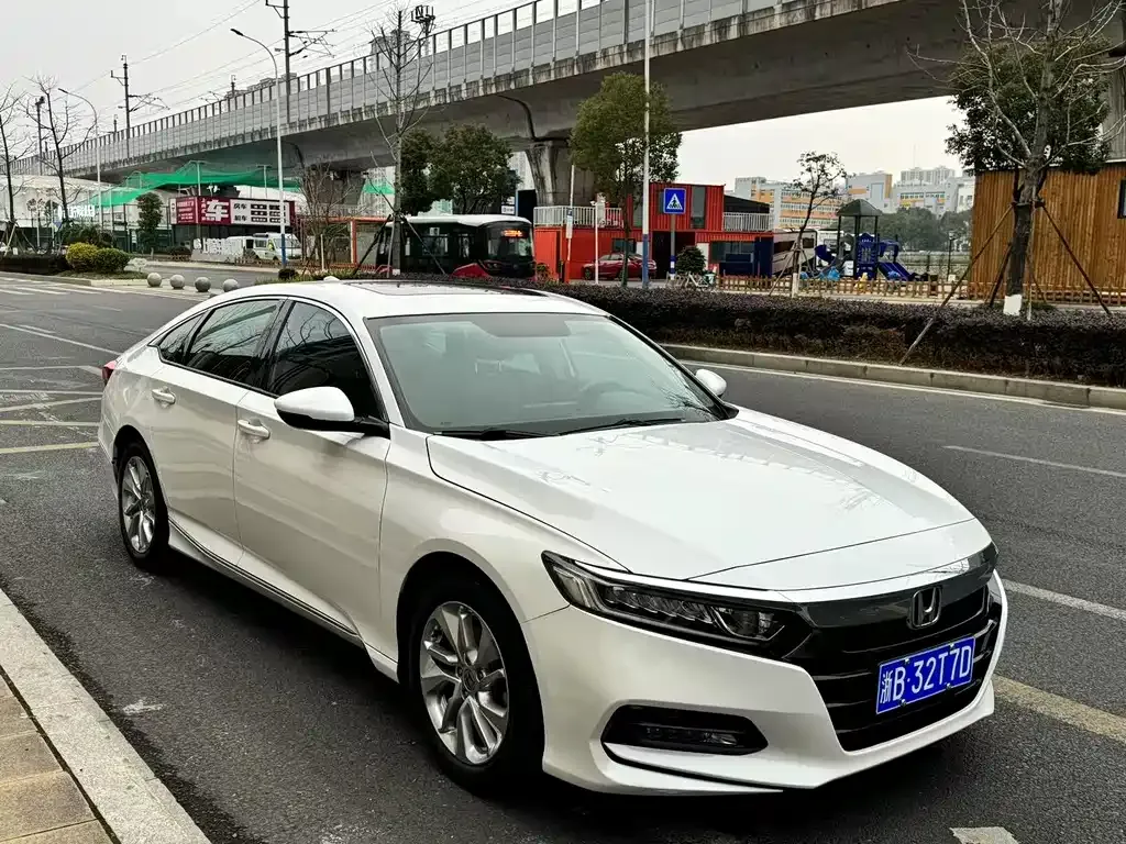 Honda Accord 2021 из CN, фото 3