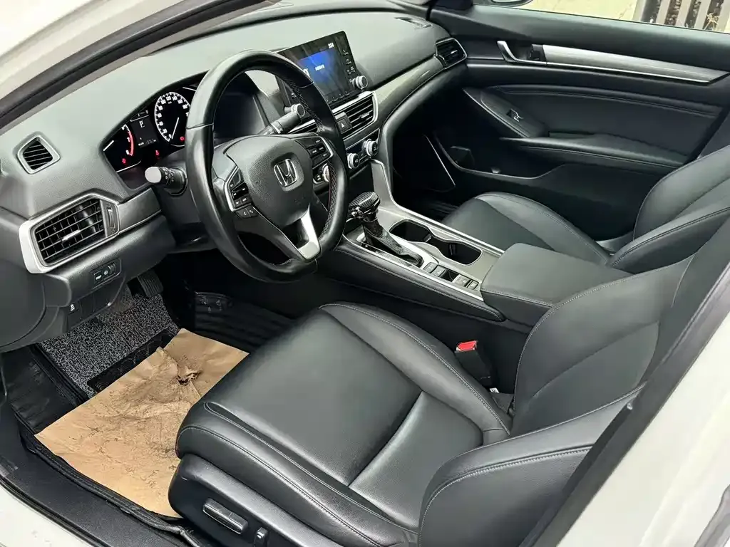 Honda Accord 2021 из CN, фото 4