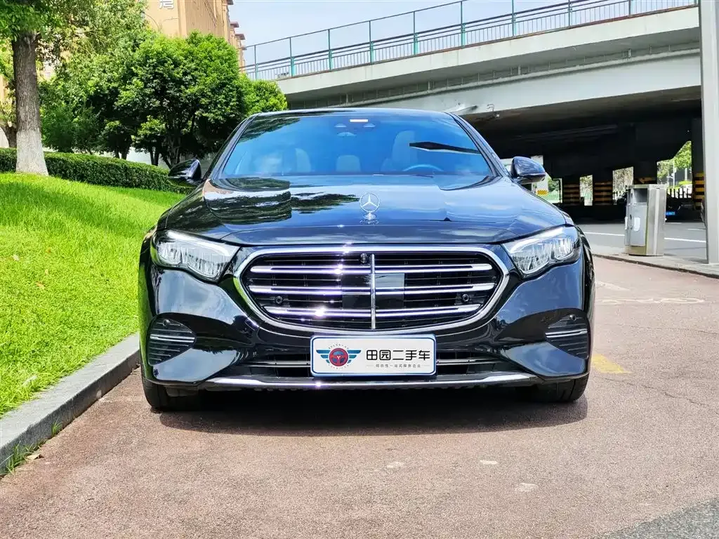 Mercedes-Benz E-Class 2025 из CN, фото 2