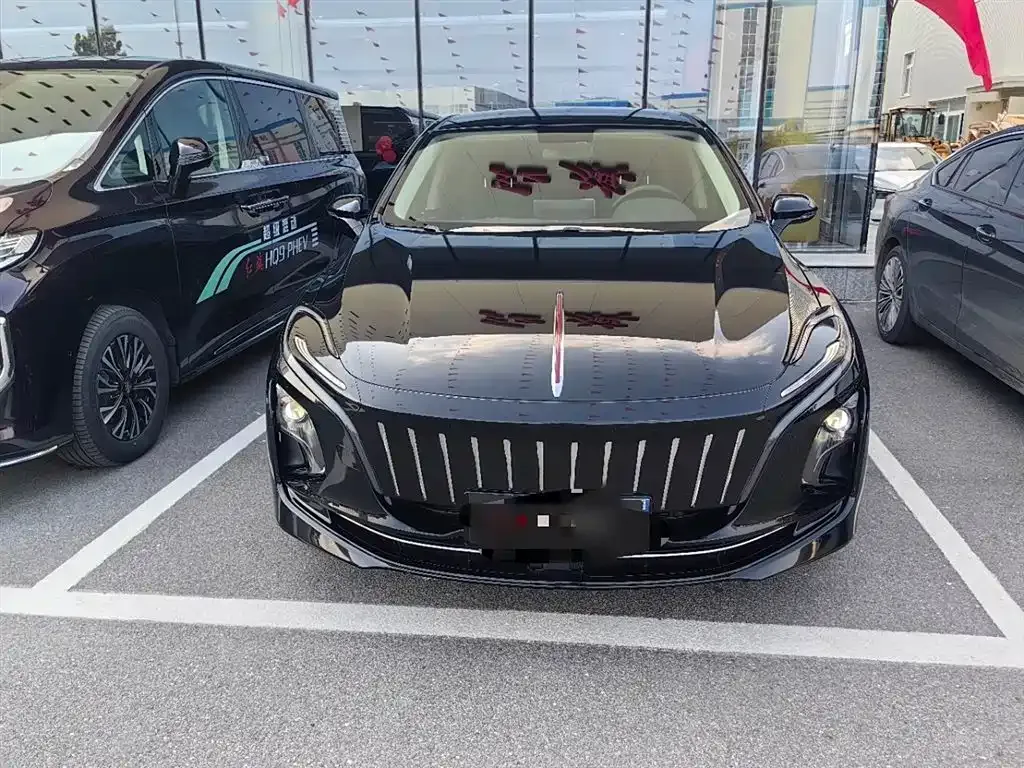 Hongqi E-QM5 2023 из CN, фото 3