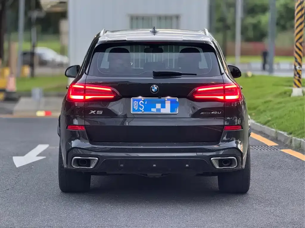 BMW X5 — фото 5