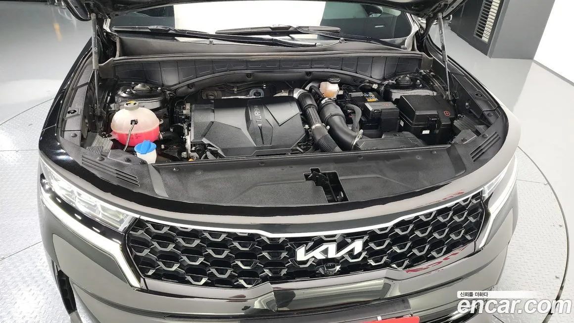Kia Sorento — фото 6