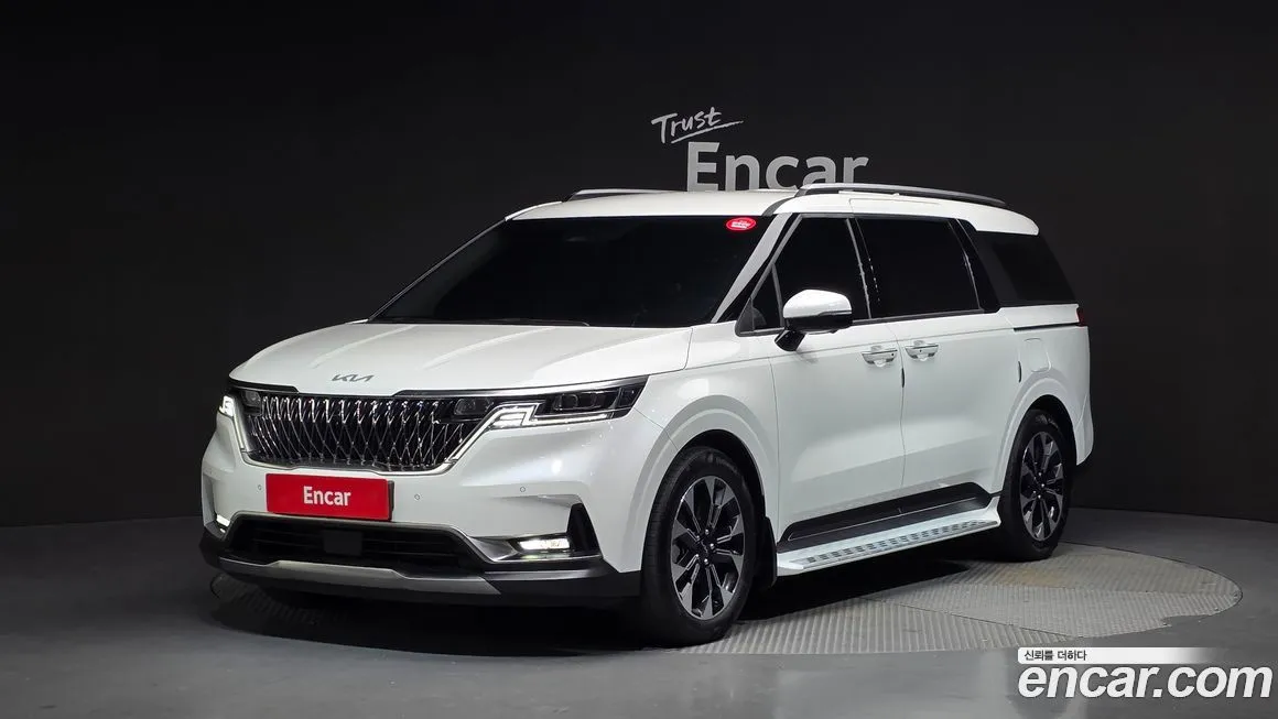 Kia Carnival 2023 из KR, фото 1