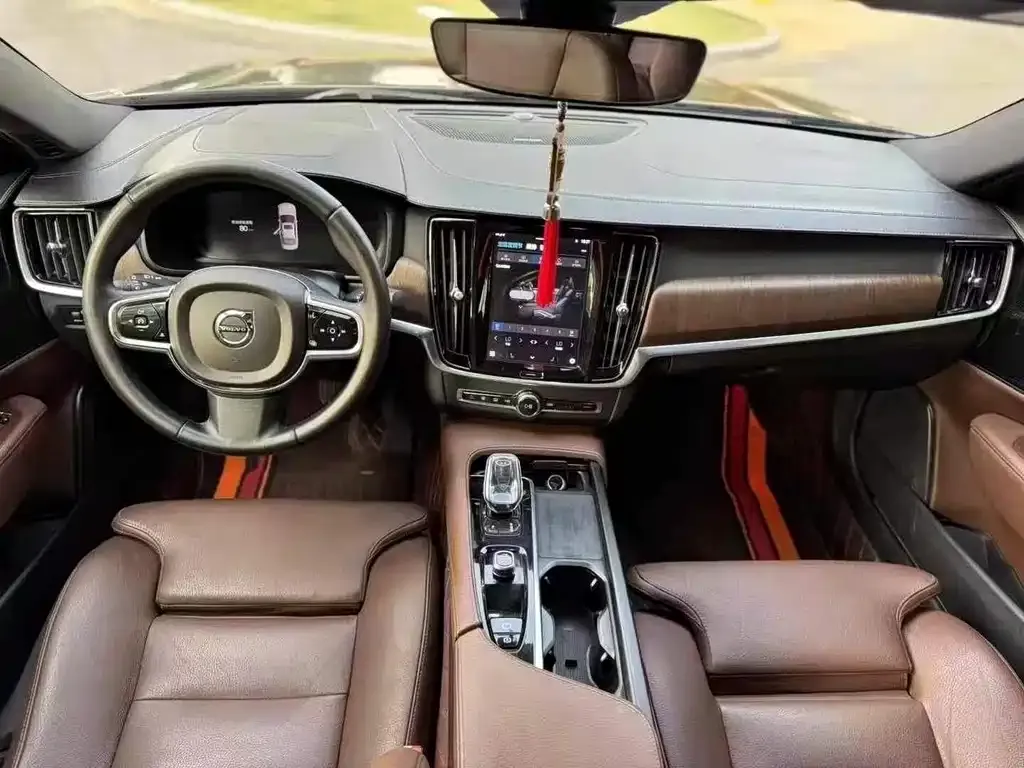 Volvo S90 2021 из CN, фото 6