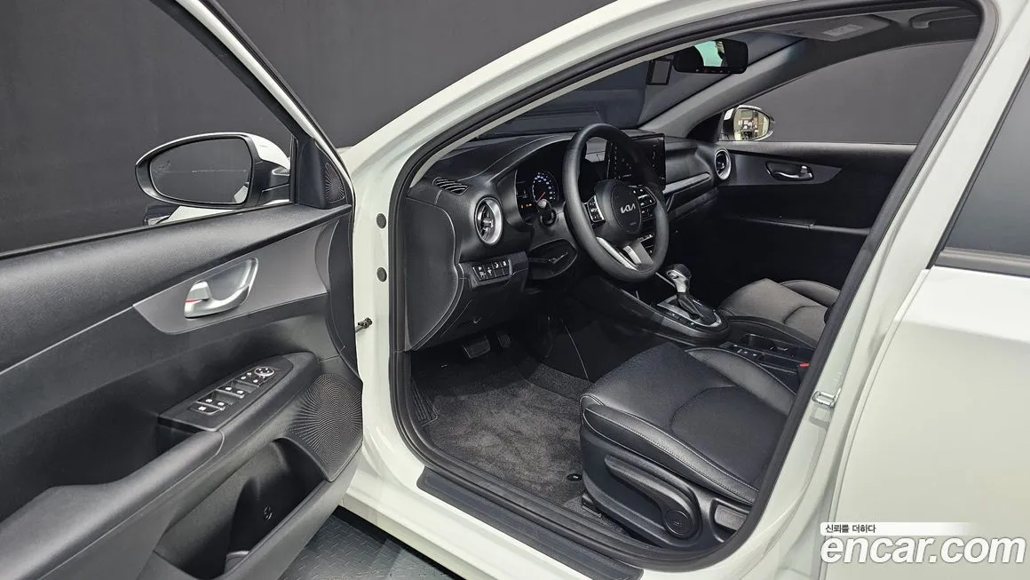 Kia K3 2022 из KR, фото 10