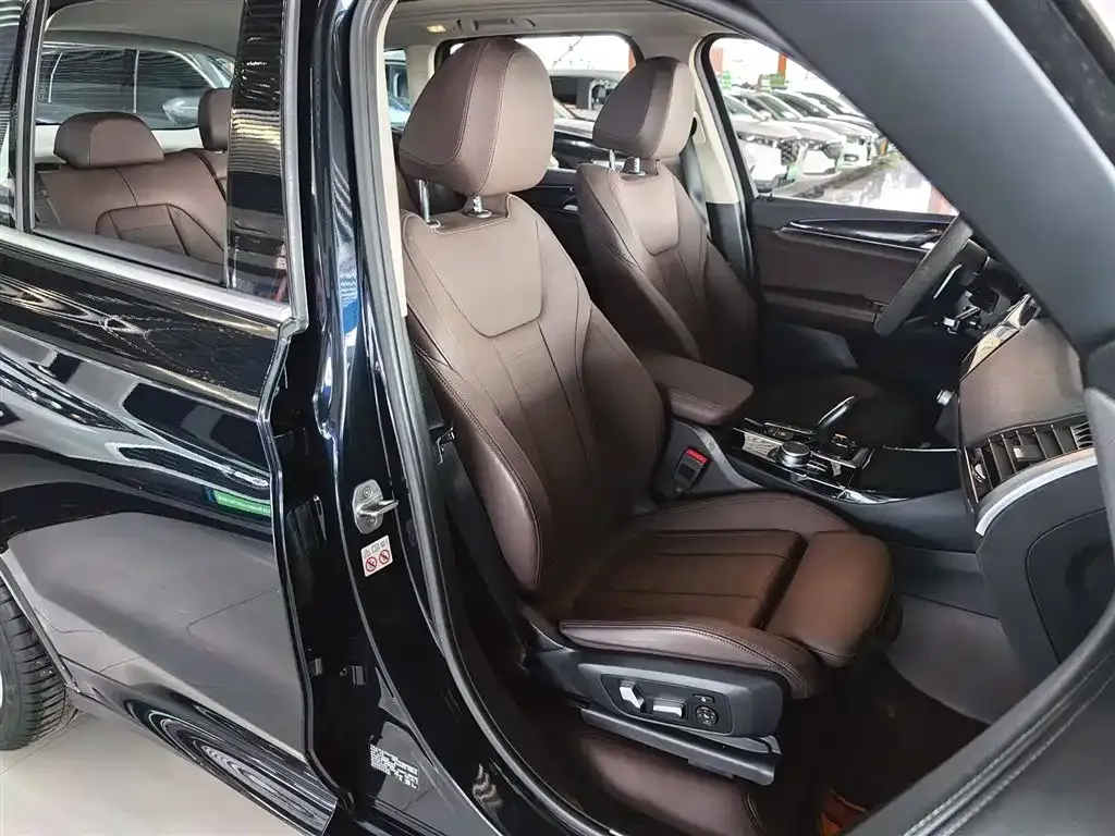 BMW X3 2021 из CN, фото 6