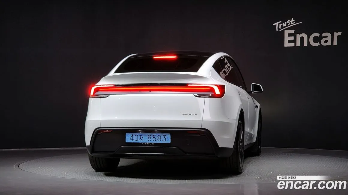 Tesla Model Y 2025 из KR, фото 4