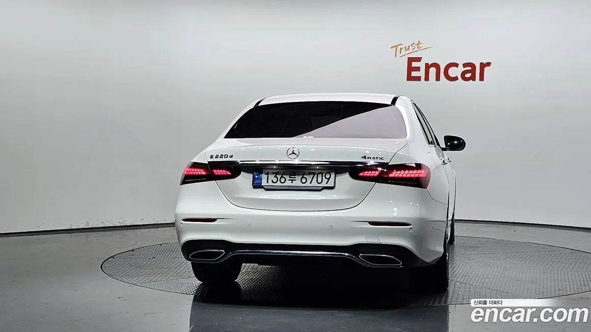 Mercedes-Benz E-Class 2023 из KR, фото 4