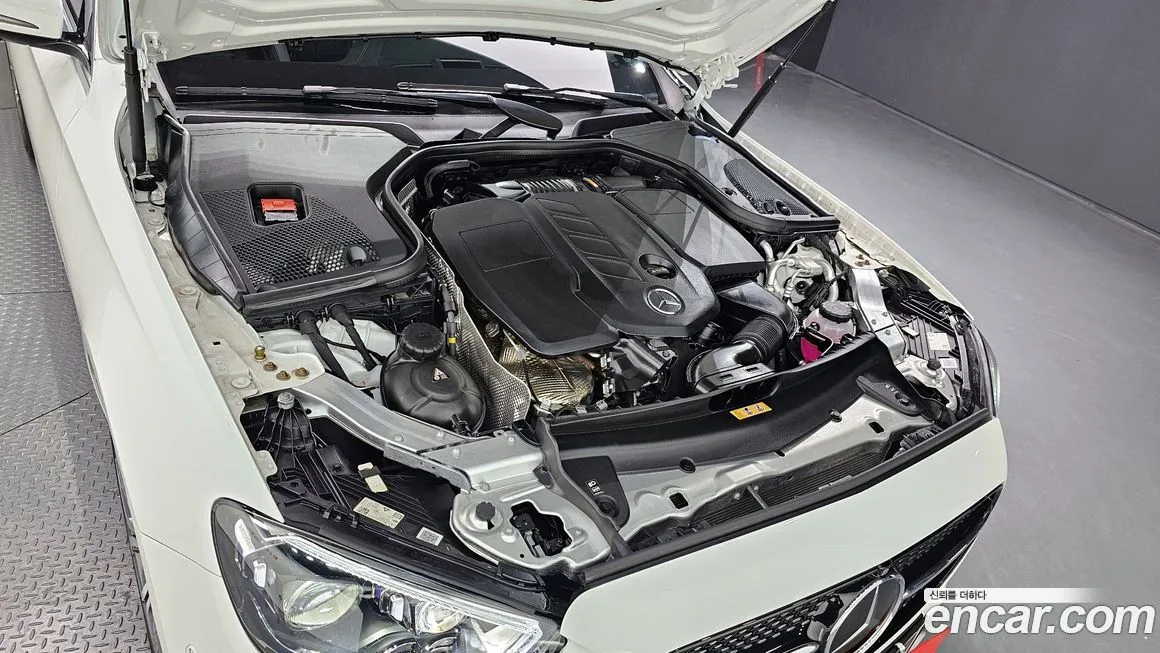 Mercedes-Benz E-Class 2023 из KR, фото 6