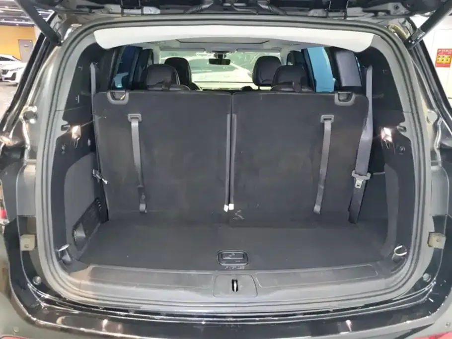 Jeep Grand Commander 2021 из CN, фото 3