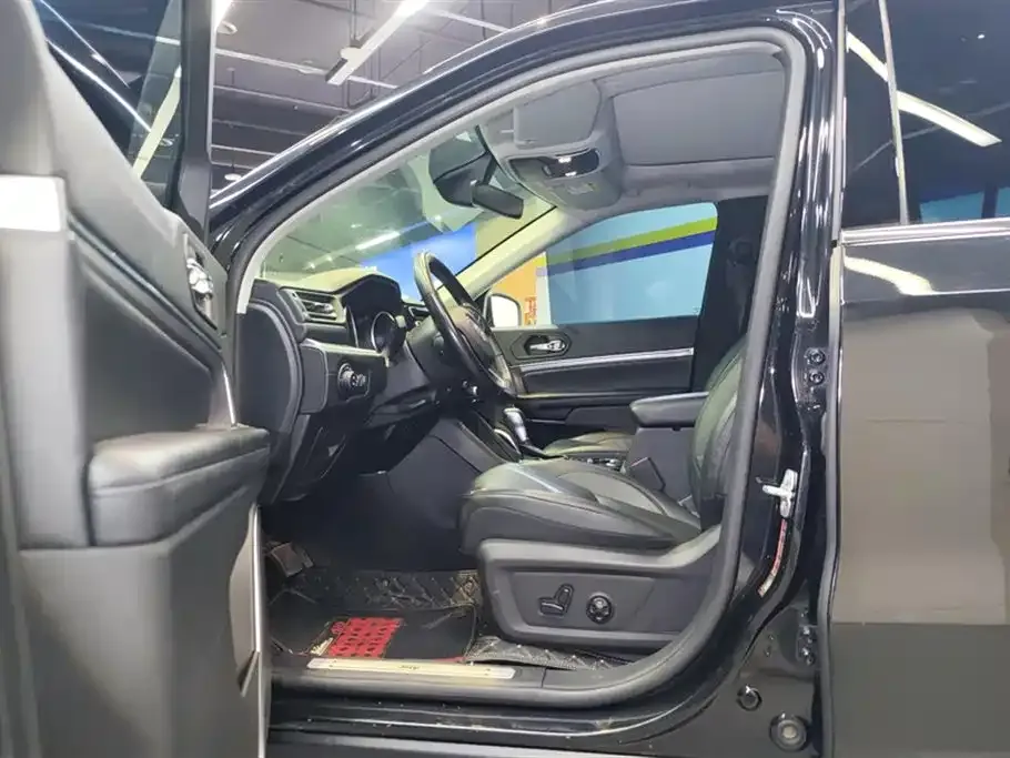 Jeep Grand Commander 2021 из CN, фото 8