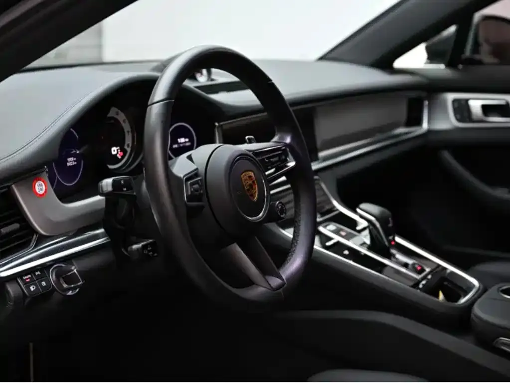 Porsche Panamera — фото 6