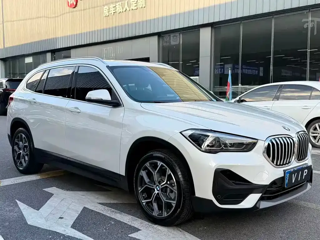 BMW X1 2022 из CN, фото 1