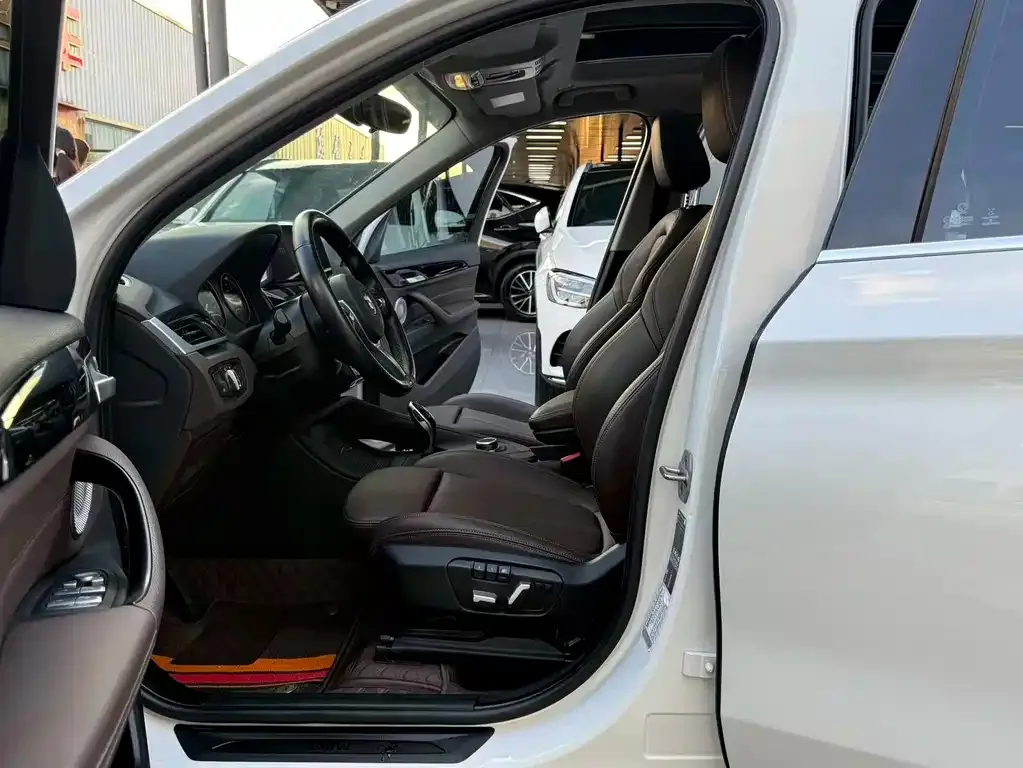 BMW X1 2022 из CN, фото 2