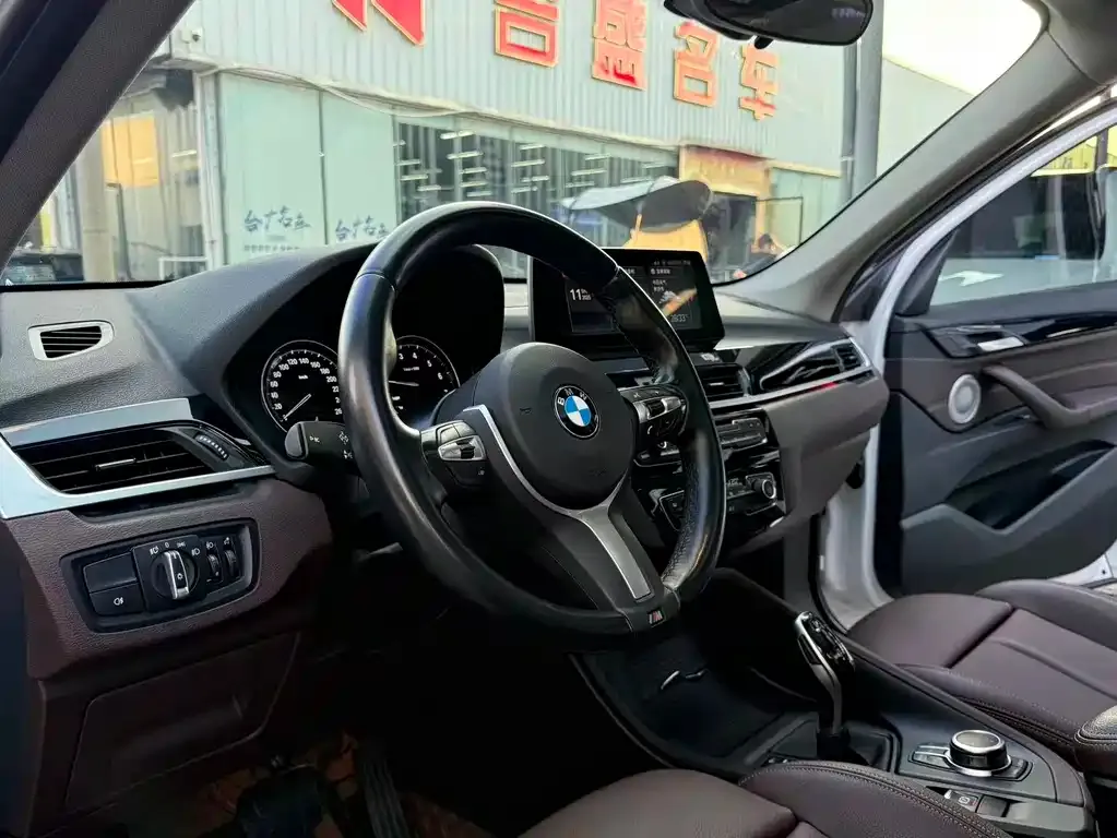 BMW X1 2022 из CN, фото 3