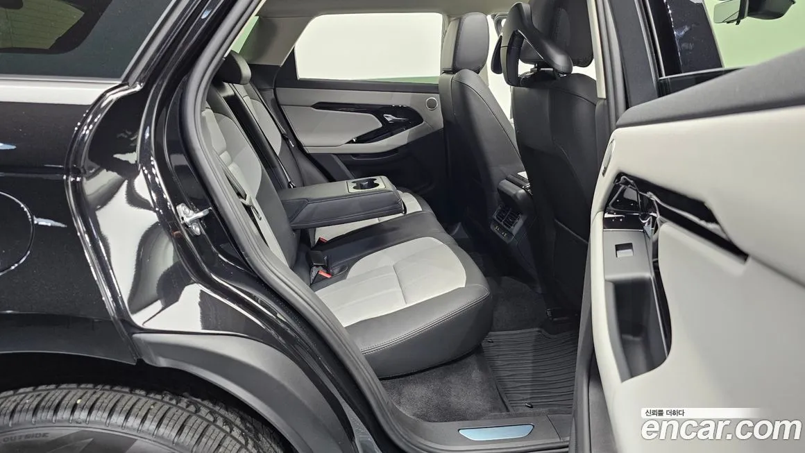 Land Rover Range Rover Evoque — фото 5