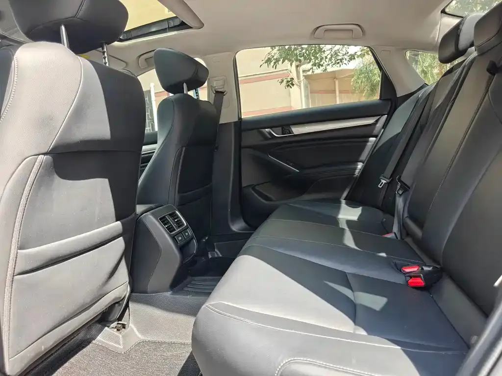 Honda Accord 2022 из CN, фото 8