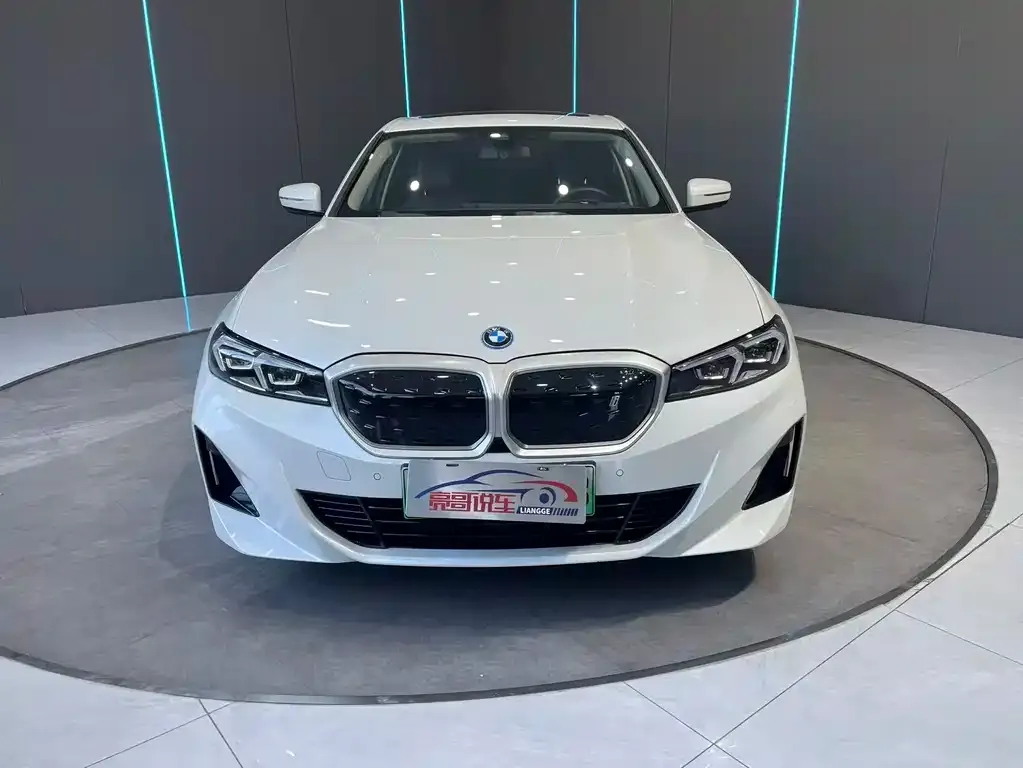 BMW i3 2022 из CN, фото 2