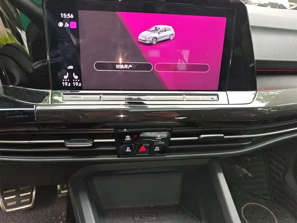 Volkswagen Golf 2023 из CN, фото 6