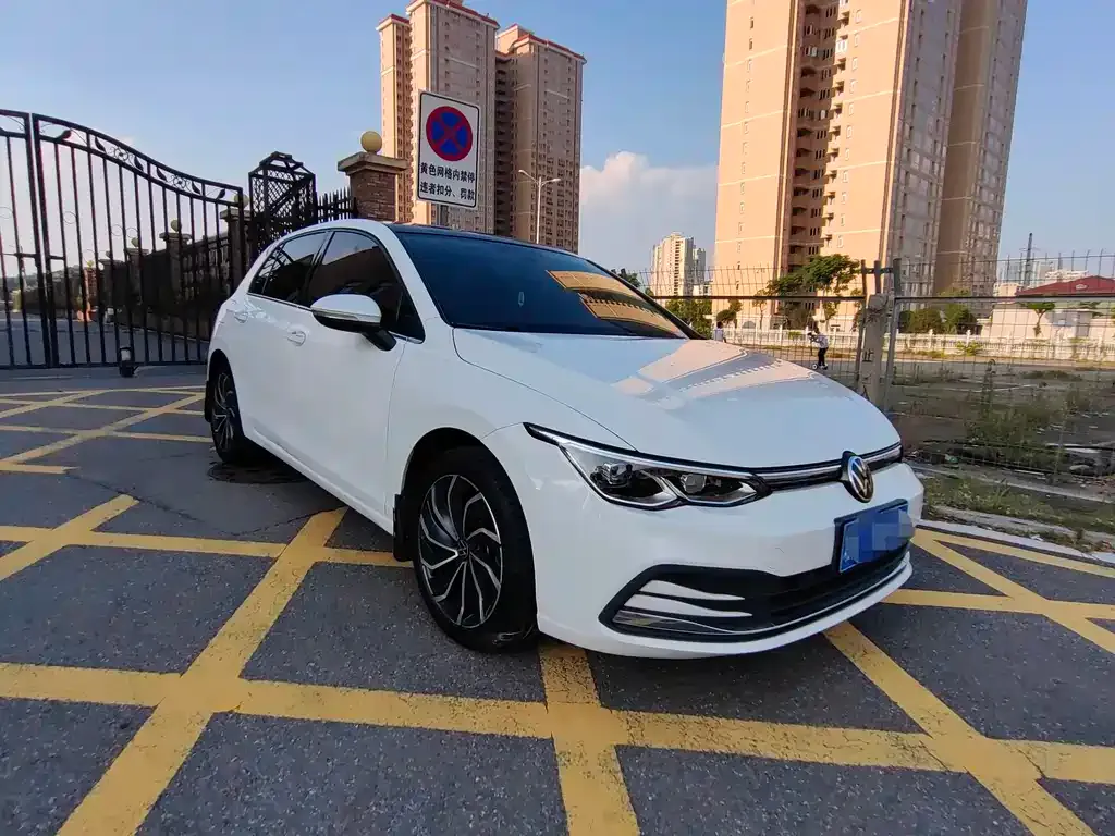Volkswagen Golf 2021 из CN, фото 3
