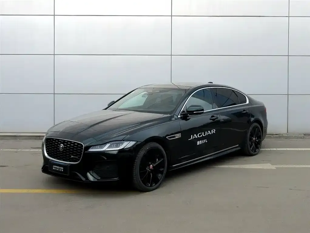 Jaguar XFL — фото 1
