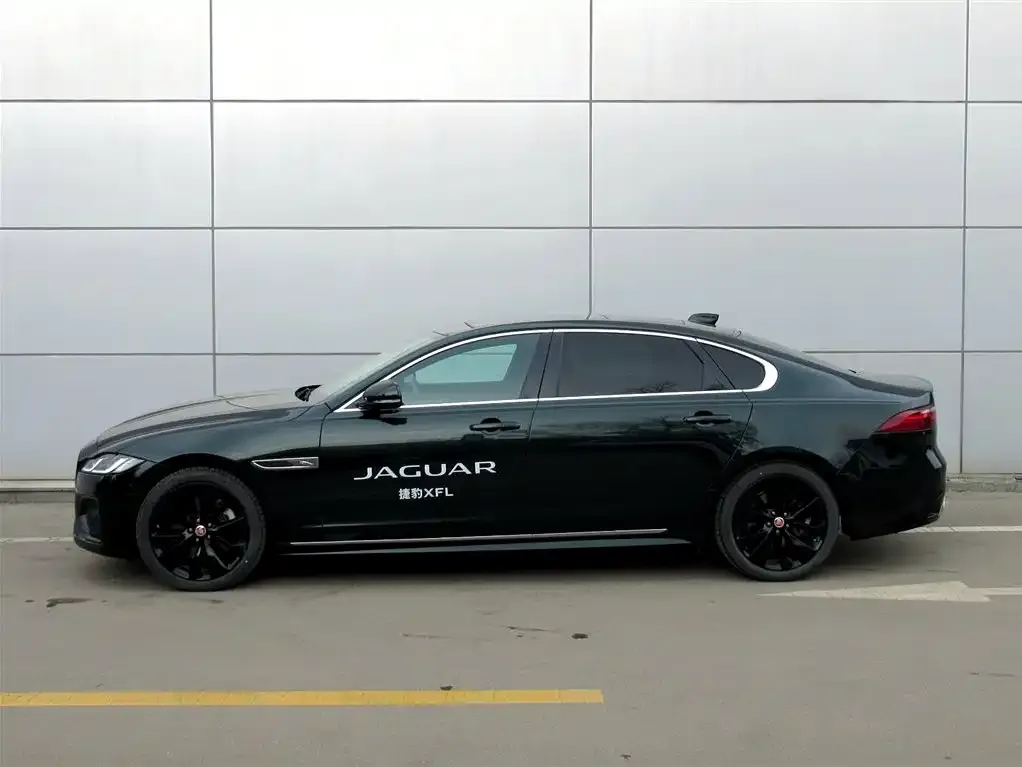 Jaguar XFL — фото 5