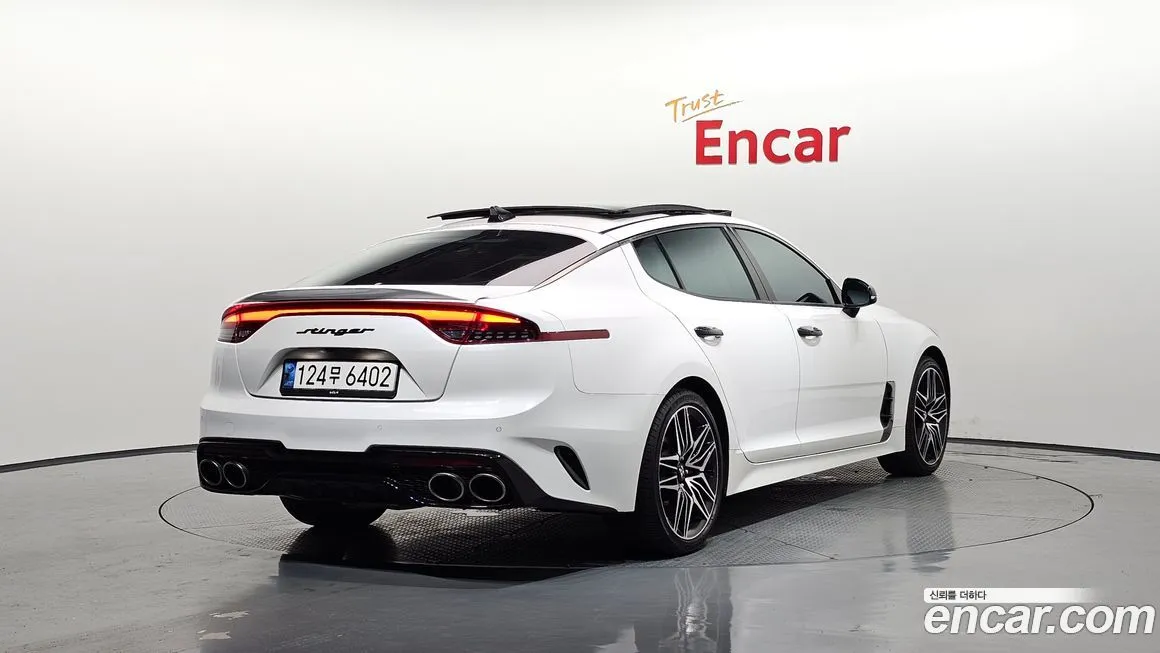 Kia Stinger 2021 из KR, фото 2