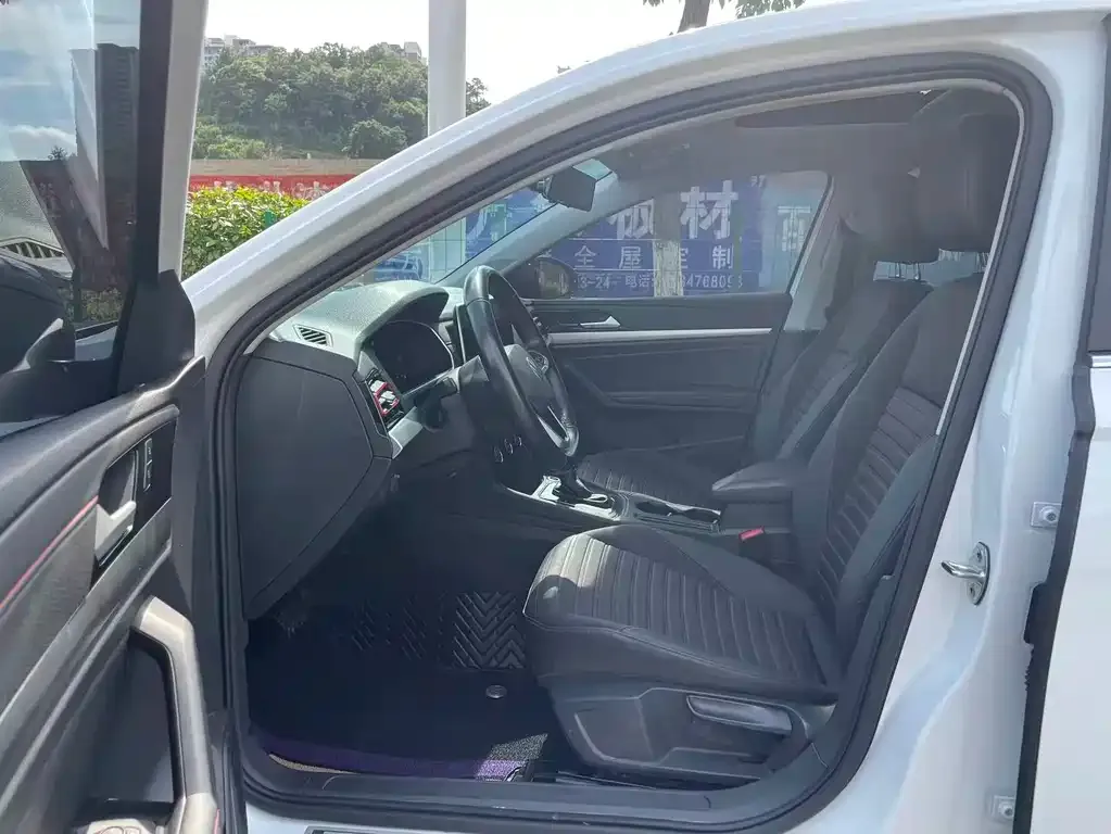 Volkswagen Lavida 2023 из CN, фото 4