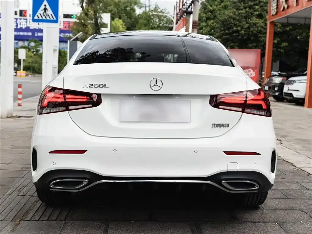 Mercedes-Benz A-Class 2023 из CN, фото 10