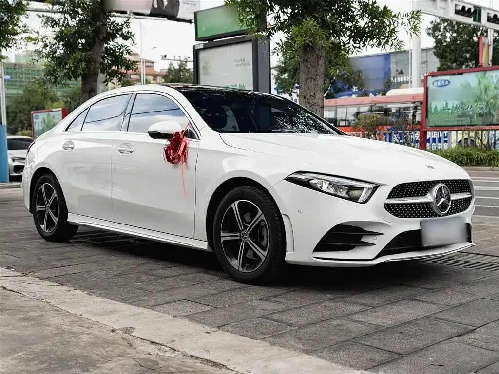 Mercedes-Benz A-Class 2023 из CN, фото 6