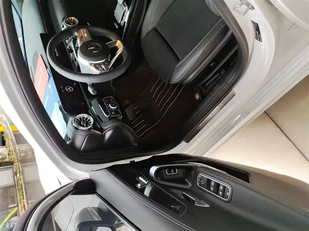 Mercedes-Benz A-Class 2023 из CN, фото 9